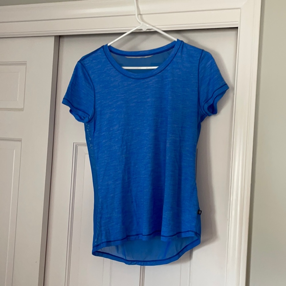 Lululemon Tee